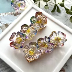 オーロラフラワードリーム　七色レジンヘアクリップ 花 髪飾り ハンドメイド