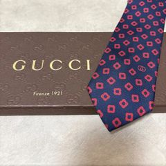 美品 GUCCI グッチ シルク 100％ ネイビー/レッド 総柄 254-684