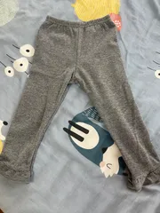 ふわふわ長ズボン　90cm 女の子　裏起毛 グレー 子供服