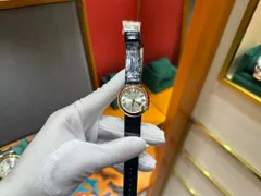 CARTIER カルティエ ディーアール レディース腕時計｜スイス製クオーツ×クロコダイルレザー｜本日限定特価新品未使用