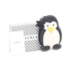 レア】FURLA ペンギン型 コインケース - メルカリ
