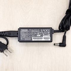 PA5096U-1ACA 東芝 TOSHIBA dynabook ダイナブック 純正 ACアダプター 電源ケーブル 充電 ケーブル 充電器 チャージャー 充電ケーブル ノートパソコン PC ノートPC 19V 2.37A 0511-1442