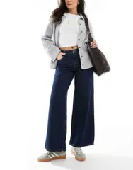 【送料無料】 リーバイス レディース デニムパンツ ボトムス Levi's '94 baggy wide leg jeans in dark blue BLUE