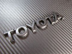 ●TOYOTA トヨタ ABS製 抜き文字タイプ MAD BLACK マッドブラック仕様 エンブレム！