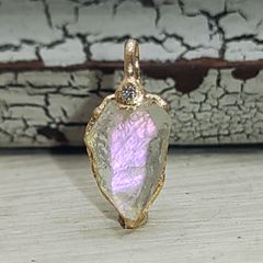 ♢miyumiyu♢K18 大粒ウェロオパール5ct ネックレスチャーム ♢miyumiyu様専用♢K18 大粒ウェロオパール5ct ネックレスチャーム