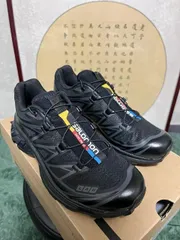 2024年最新】salomon 28cmの人気アイテム - メルカリ 