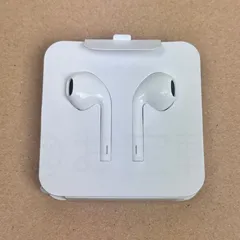 新品未使用　iPhone　有線イヤホン　重低音　クリア通話　Bluetooth 不要　type-c　タイプC　マイク付き　イヤフォン　通話可能　音量調整　iPhone/ Android/ Galaxy 対応　メンズ レディース　（Apple MFi正規認証品）のサムネイル