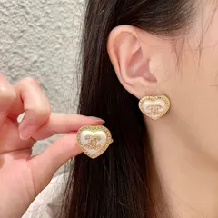 【今日特価】Chanel ヴィンテージ アルファベットピアス！全国送料無料 限定価格