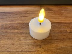 LEDキャンドル 24個セット ゆらゆら 炎が揺れるタイプ ボタン電池内蔵