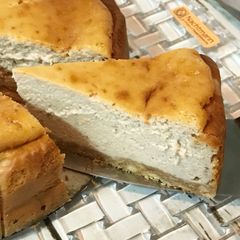 ニューヨークチーズケーキ2箱セット【最終値下げ、早い者勝ち】 - メルカリ