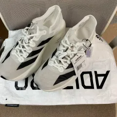 adidas(アディダス) アディゼロ アディオス プロ EVO 1のサムネイル