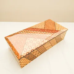 【美品】寄木細工　ジュエリーボックス　小物入れ Amazon｜【箱根寄木細工 小物入れ 5寸 小寄木柄】伝統工芸品