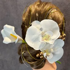 【カラーリリー×胡蝶蘭髪飾り】和装前撮り　着物　オランダカイウ　金箔　水引　ヘッドドレス　成人式結婚式卒業式　振袖　袴　白無垢　色打ち掛け　和装前撮り