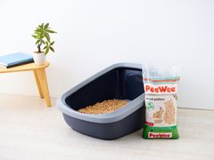 【撮影サンプル品】PeeWeeエコビック /木製ペレット付き【猫トイレ ネコトイレ システムトイレ】※ペットの使用はありません