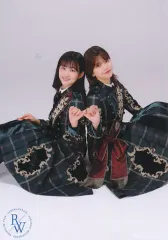 【中古】生写真(乃木坂46) 渡邉理佐・原田葵/座り・シークレット/渡邉理佐 欅坂46衣装ランダム生写真