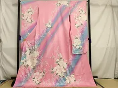 t*※様 ふりふ 牡丹 ふき綿の豪華着物 t*※様 ふりふ 牡丹 ふき綿の豪華着物 - メルカリ