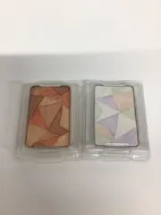 B901 Cl<!-利用不可文字-!> de Peau Beaut<!-利用不可文字-!> クレ・ド・ポーボーテ レオスールデクラ 17 10g 1点、ル・レオスールデクラ 203 10g 1点 計2点セット