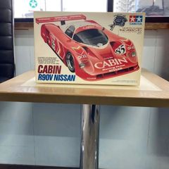 プラモデル　車　スポーツカーシリーズ　CABIN　R90V NISSAN キャビン　日産　TAIMIYA　タミヤ　1/24