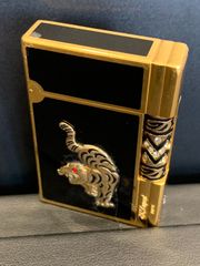 デュポンライター ライン2 ラインストーン ブラック ゴールド 赤石 石付き 金虎 赤い目 ローラー式 喫煙具 ガスライター Dupont デュポン ライター ドュポン