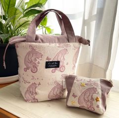 ☆手刺繍☆夢みるクマのバッグとポーチセット