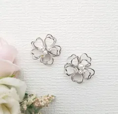 パールとワイヤーフラワーのピアス イヤリング sp24675 パーティー 結婚式