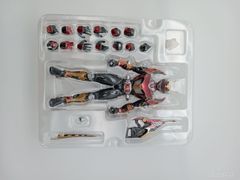 MR-00144 shfiguarts 가면 라이더 용기 서바이브