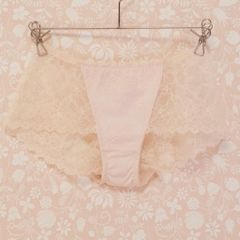 AMO'S STYLE by Triumph Mサイズ