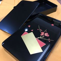中板入　【硯箱　梅色紙】
