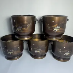 【年代物】 古銅火鉢(象嵌入り) 釜付き　6点セット　レトロ品 真鍮製 双耳火鉢⁄五徳⁄火箸 彫金 金属工芸品 人物 アンティーク 年代物