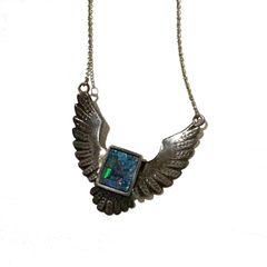 翼　ネックレス　アンティーク　キラキラ　ブルー　羽　鳥　かっこいい