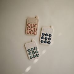 フォンプレストイ  携帯電話 スマホ プッシュポップ プチプチ ベビートイ 赤ちゃん おもちゃ ムシエ Mushie 海外ブランド