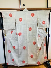 着物 小紋 正絹 / 白色系 ホワイト系 / シンプル 身丈約157cm 裄丈約64cm 袖幅約48.5cm 後幅28cm 前幅23cm TCS着物 W44