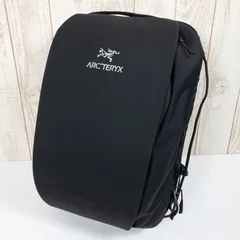 ARC'TERYX blade 15 アークテリクス バックパック 薄型　通勤 持ち物を見直したら通勤リュックがアークテリクスの小型・薄マチ