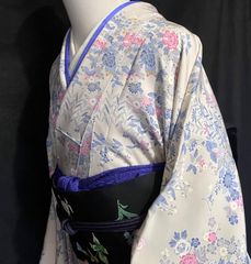 蝶模様🦋手織り紬〉SALE シルバーグレー トール 裄長め 細め クール  