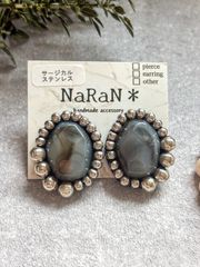 598≫ビーズ刺繍のピアス