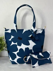 【裁縫ストア・ボヌール】大人かわいい　北欧風　大花柄　ツイルアネモネガーデン柄　ネイビー　トートバック　ミニポーチ　ショルダーバッグ　ハンドメイド　ショルダーストラップ付き　ゴージャス  / №500-462