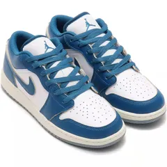 [ナイキ] エア ジョーダン 1 ロー SE J AIR JORDAN 1 LOW SE ホワイト/ブルーグレー/セイル/インダストリアルブルー FN9137-141 日本国内正規 [ホワイト/ブルーグレー/セイル/インダストリアルブルー] [24.5 cm]