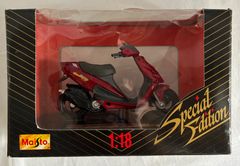マイスト　スペシャルエディション　1/18　ミニカー　マラグーティ　ファントム　F12