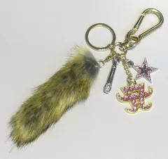【新品未開封】浜崎あゆみ　山形　アクリルキーホルダー 浜崎あゆみ アクリルキーホルダー 8/2 TA ステッカー 新品