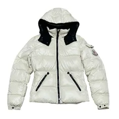 2025年最新】モンクレー ダウン ホワイトの人気アイテム - メルカリ