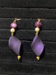 009 パープル&ゴールドピアス