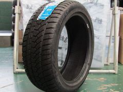 【在庫処分品】ハイフライ　Winturi212　225/45R17（港北店）