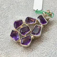 ペンダントトップ　アメジスト シルバー925 925刻印 レディース  パープル 天然石 原石 多角形カット ハンドメイド 一点もの 手作り ヴィンテージ エレガント カジュアル クラシック ユニーク パープル