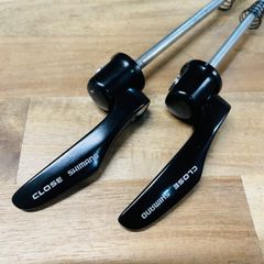 シマノ デュラエース クイックレバー レリーズ 前後セット シルバー Amazon | クイックリリース 前後セット シルバー フロント100mm&
