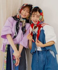 ScoLar（スカラー）ネコ・花・クラゲ 3柄展開 スカーフ付Tシャツ　オフホワイト、ブラック、パープル　152629