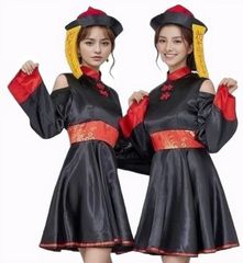 Item thumbnail for item f066edd4-d2bb-419b-a102-6fd51e824b8c