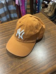 【美品】47 フォーティセブン ニューヨーク ヤンキース MLB ベースボールキャップ キャップ 調整可能 ブラウン系 ライトブラウン A-414