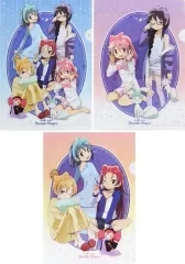 【中古】クリアファイル 集合(パジャマ) A4描き下ろしクリアファイル(3枚セット) 「劇場版 魔法少女まどか☆マギカ [新編]叛逆の物語×ローソン」 