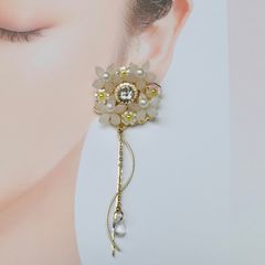 フラワーブーケチェーンピアス　#9