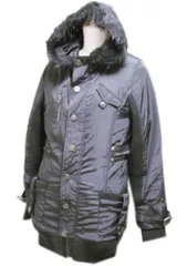 フード付き中綿ブルゾンコート（黒色）サイズM・L寸あり